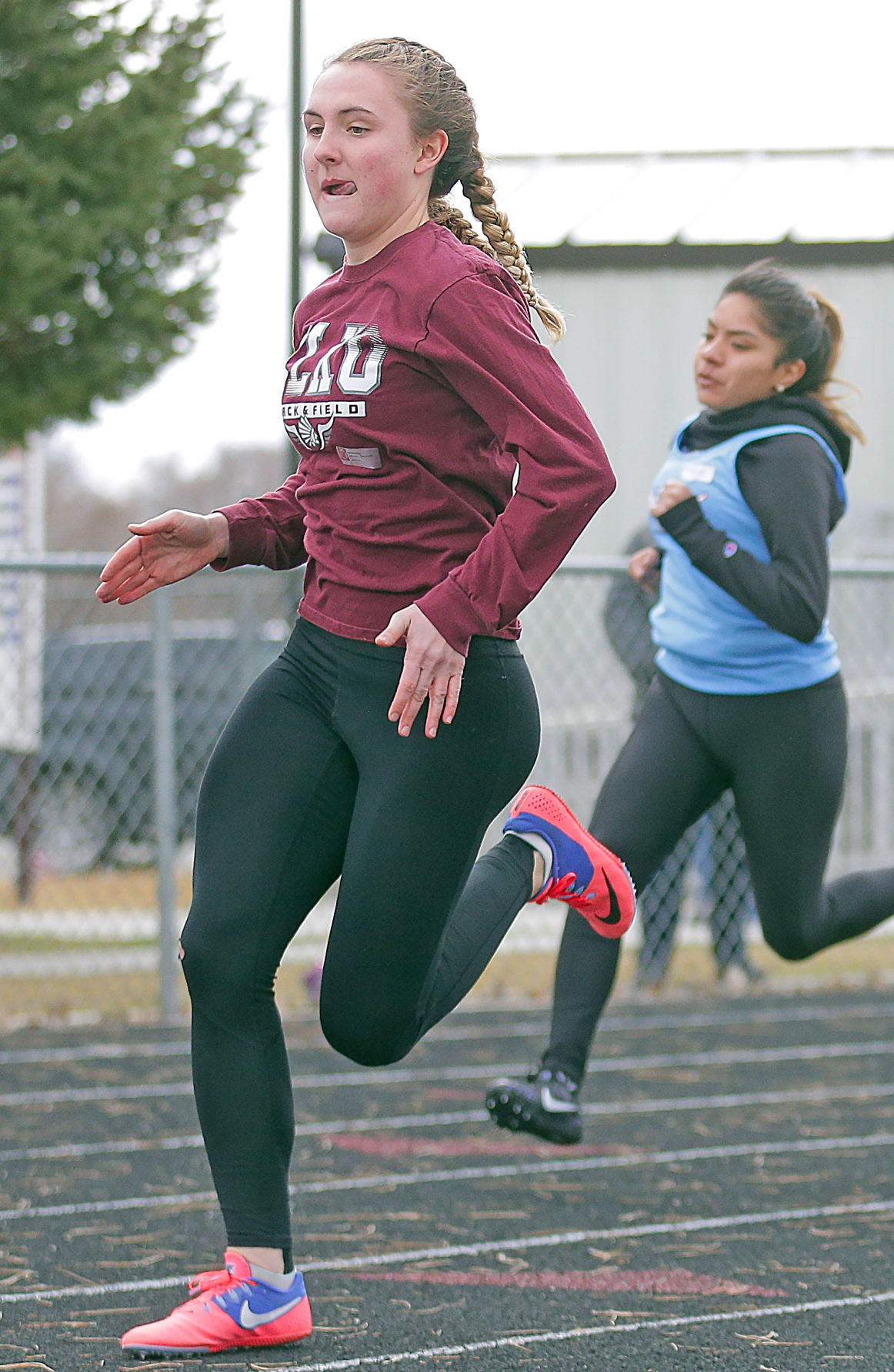 031120-elk-spt-elko-track-olivia-smales.jpg